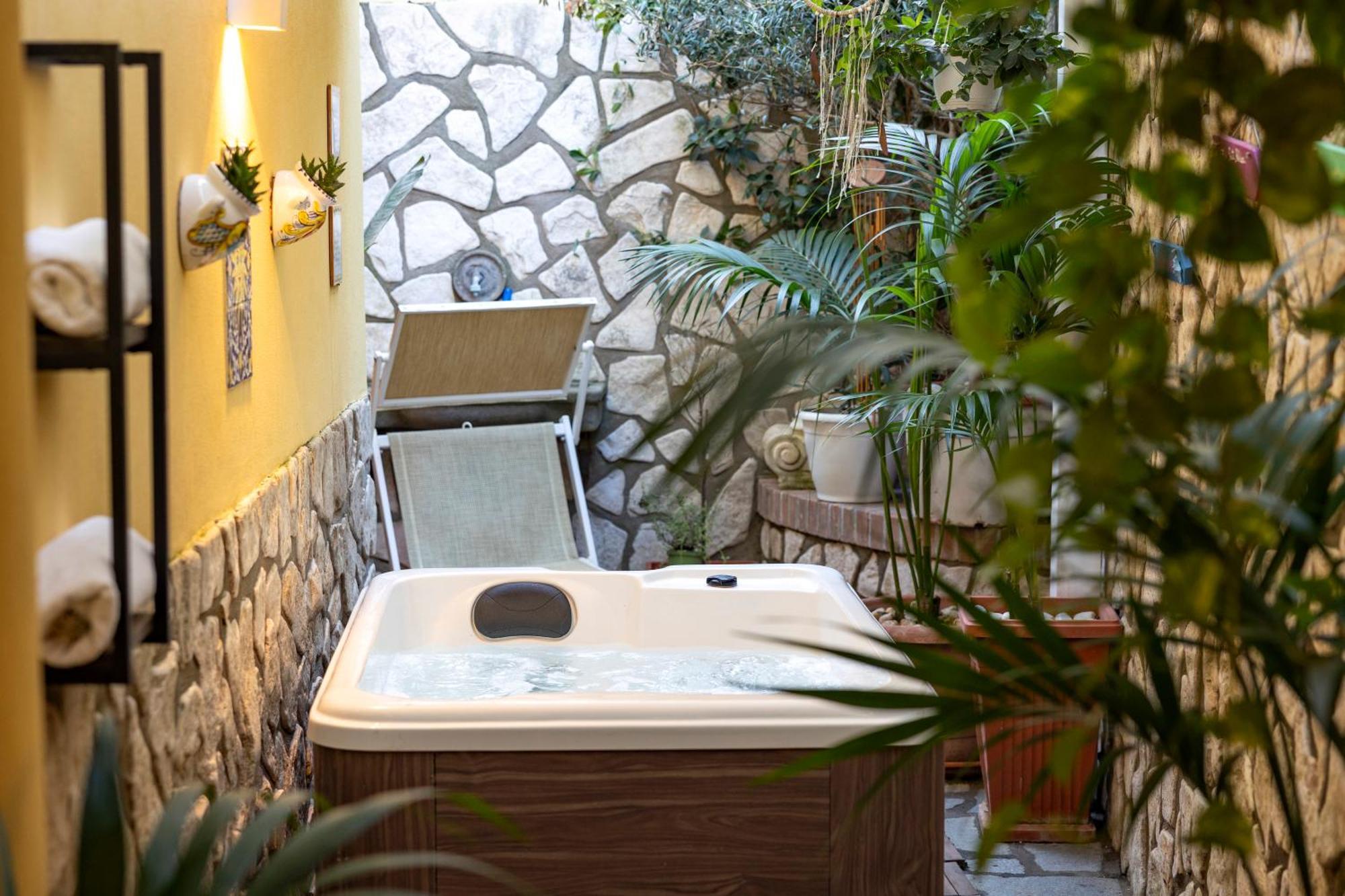 Ferienhaus Con Jacuzzi In Piazzetta *